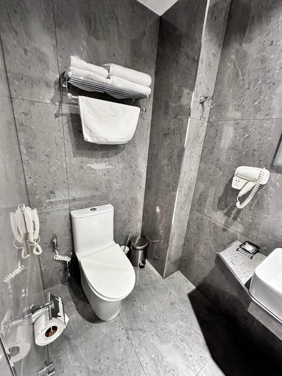 Husma Hotel & Spa Tashkent Esterno foto