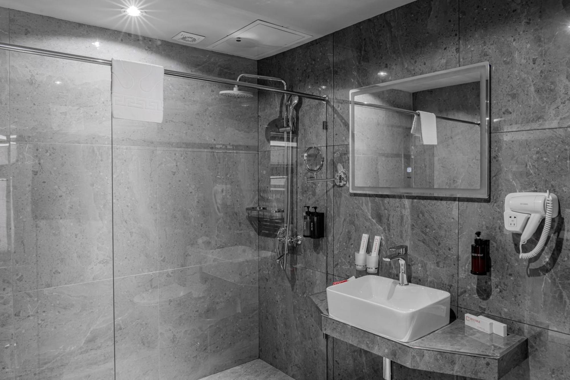 Husma Hotel & Spa Tashkent Esterno foto